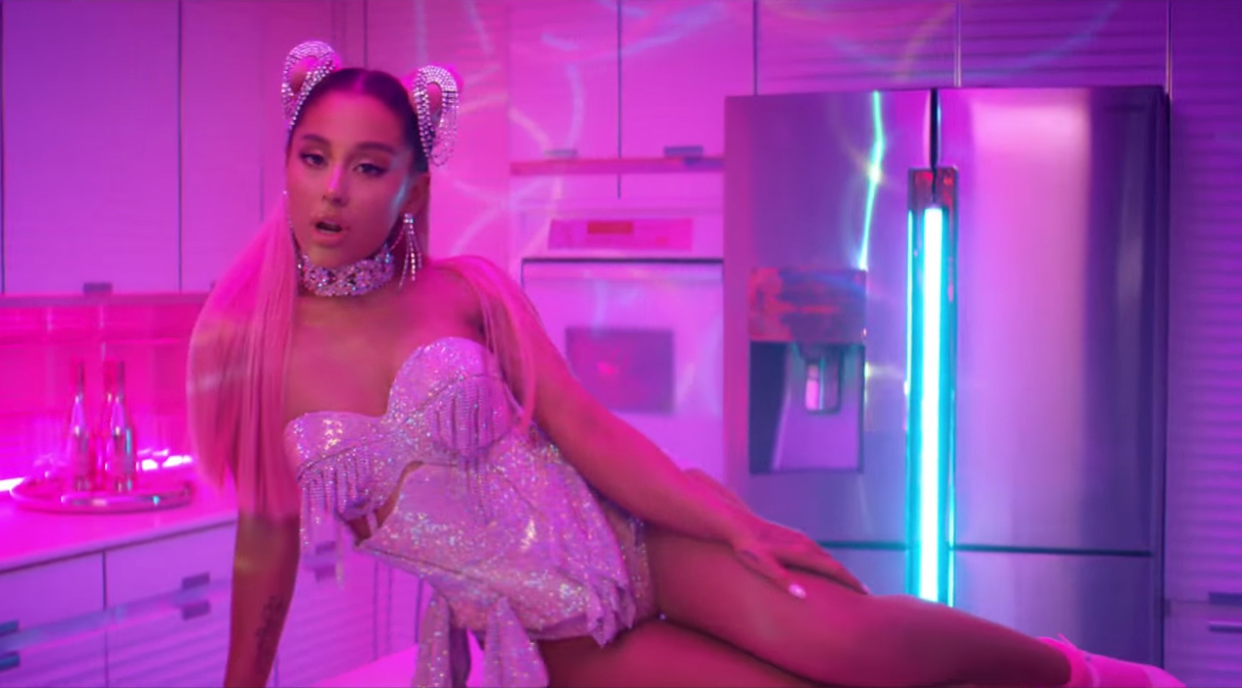 7 Rings (BBC PMV)