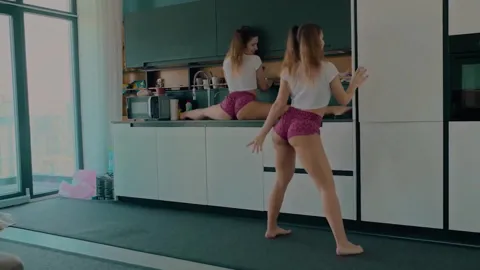 HEAVY BOUNCE PMV