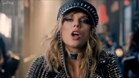 Go Gay4Tay!