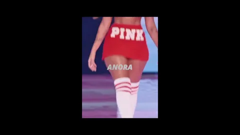 Falling in LOVE with 10s (gabi moura, sadiemckenna chloe parker and more) (PUMP PUMP)