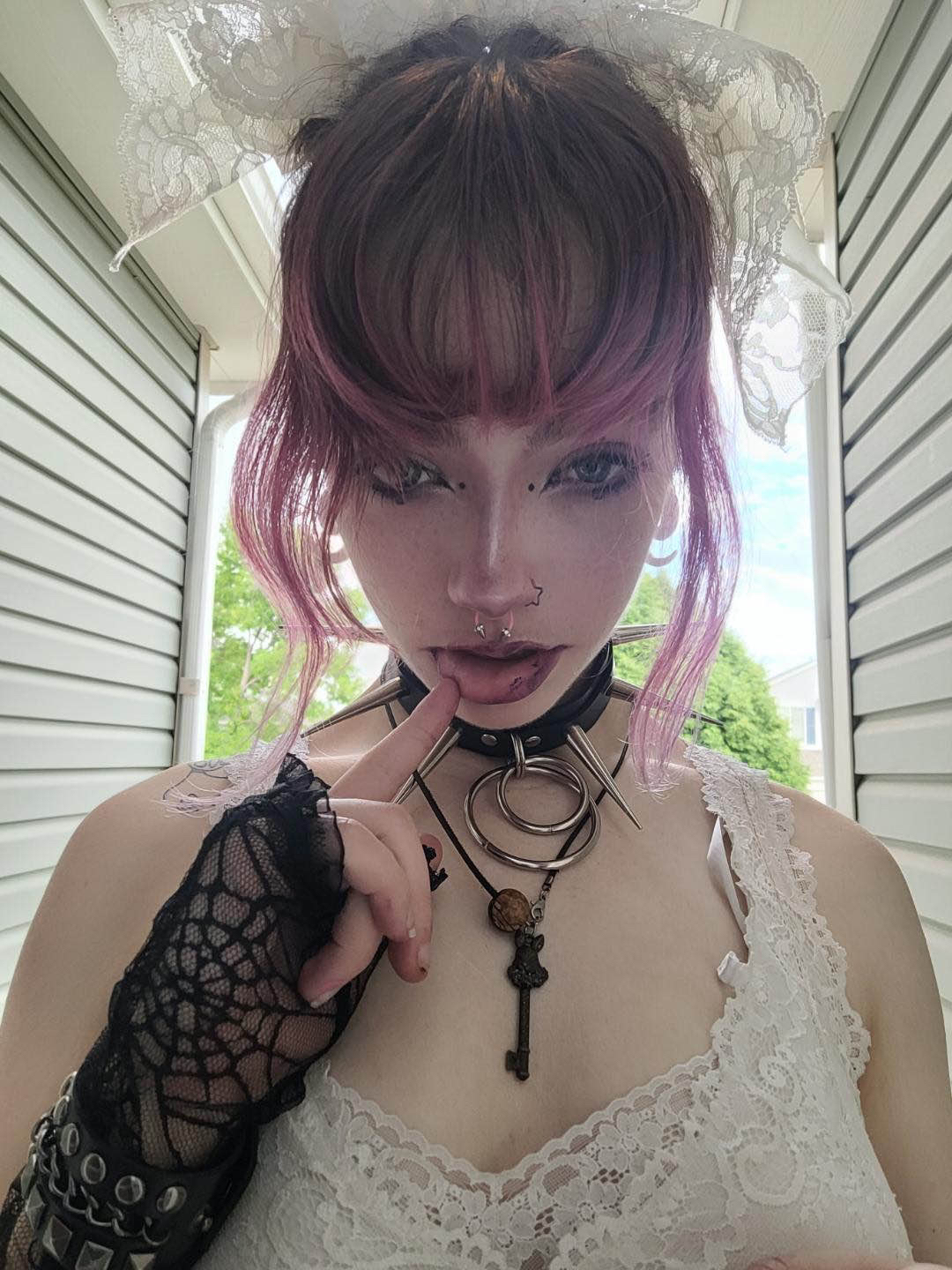 HeavenlyWeakness