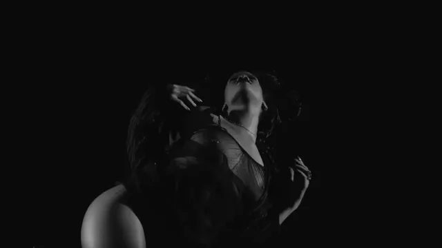 Kiss It Better - Rihanna