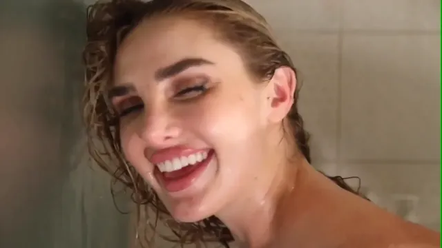 Kenzie Anne - JOKER