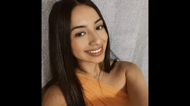 Instagram Girls Goon (Vertical Non-Nude)