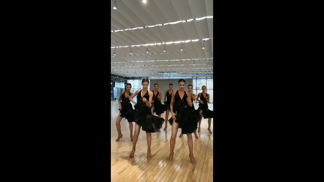 Asian mommies dancing till u cummmm