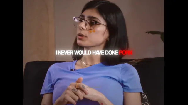 MIA KHALIFA secretly loves porn