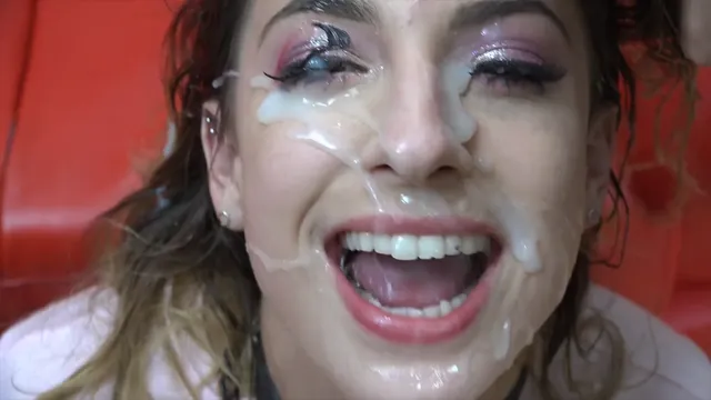 Kristen Scott Hotshot Sucking Slut