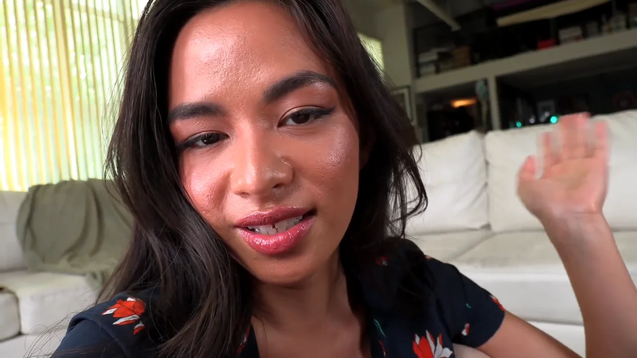 Thumbnail at 0:02