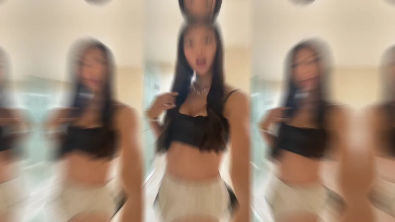 Thumbnail at 0:44