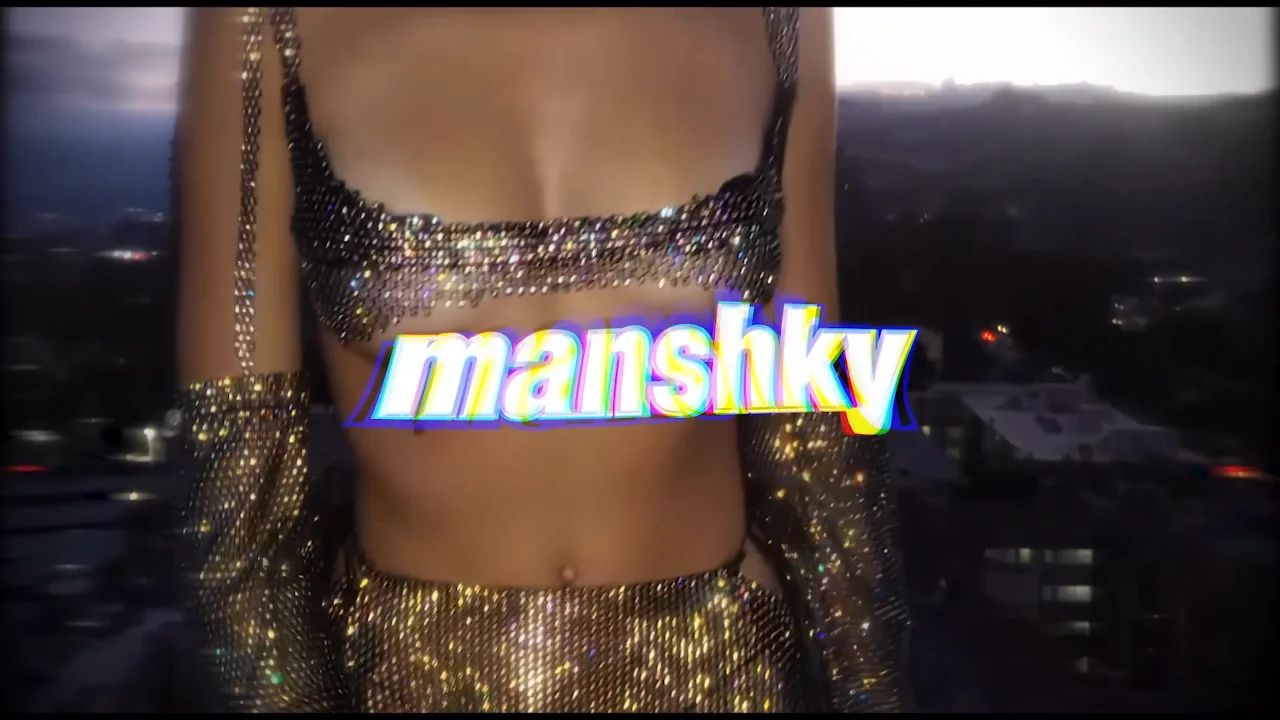 Thumbnail at 0:01