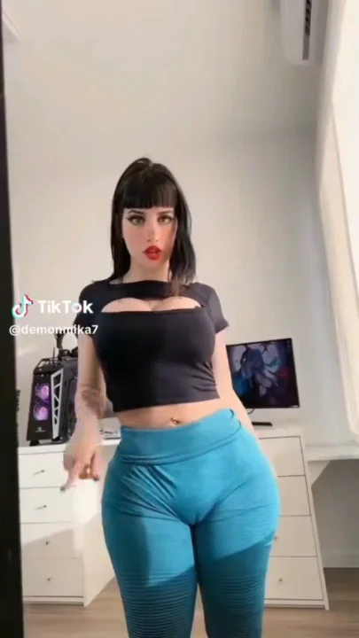 Thumbnail at 0:32