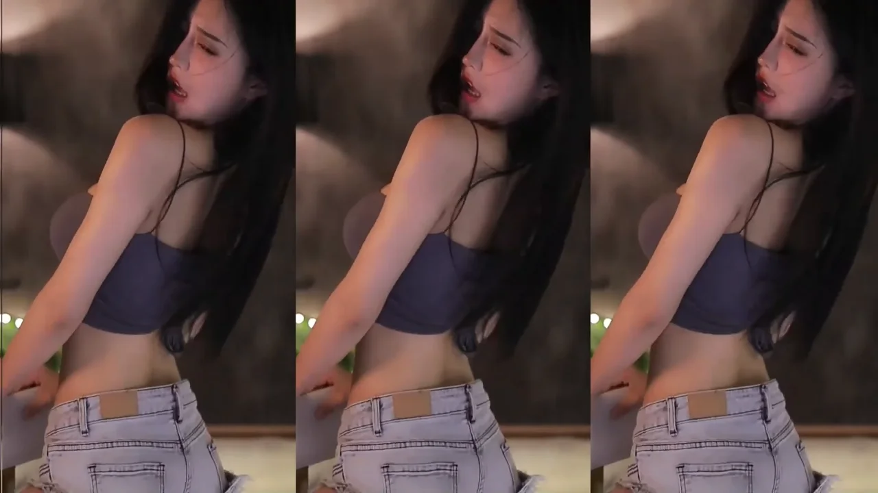 Thumbnail at 1:35