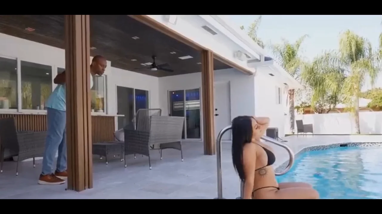 Thumbnail at 0:19