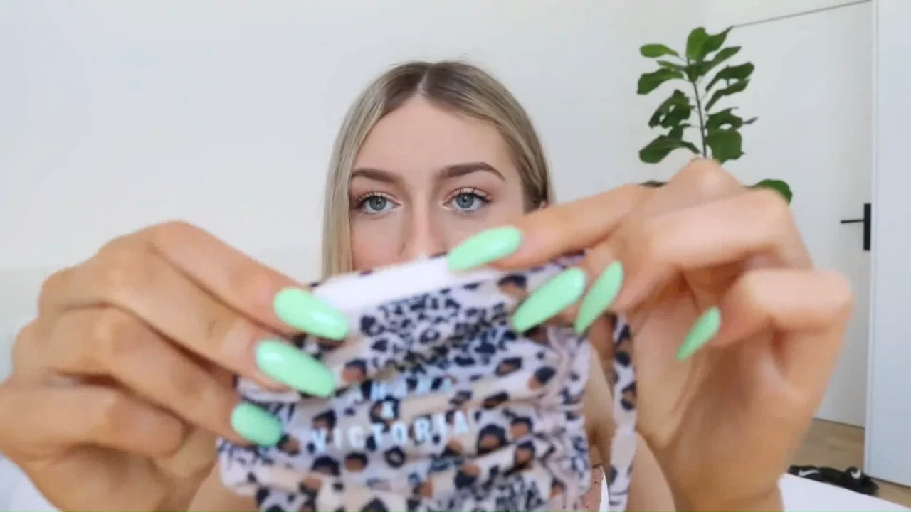 Thumbnail at 1:29