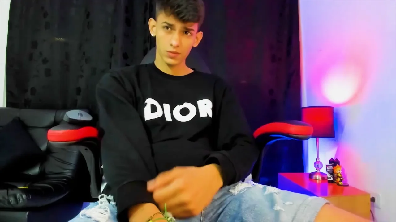Thumbnail at 0:39