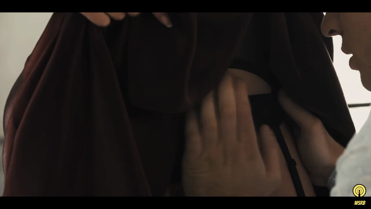 Thumbnail at 0:44