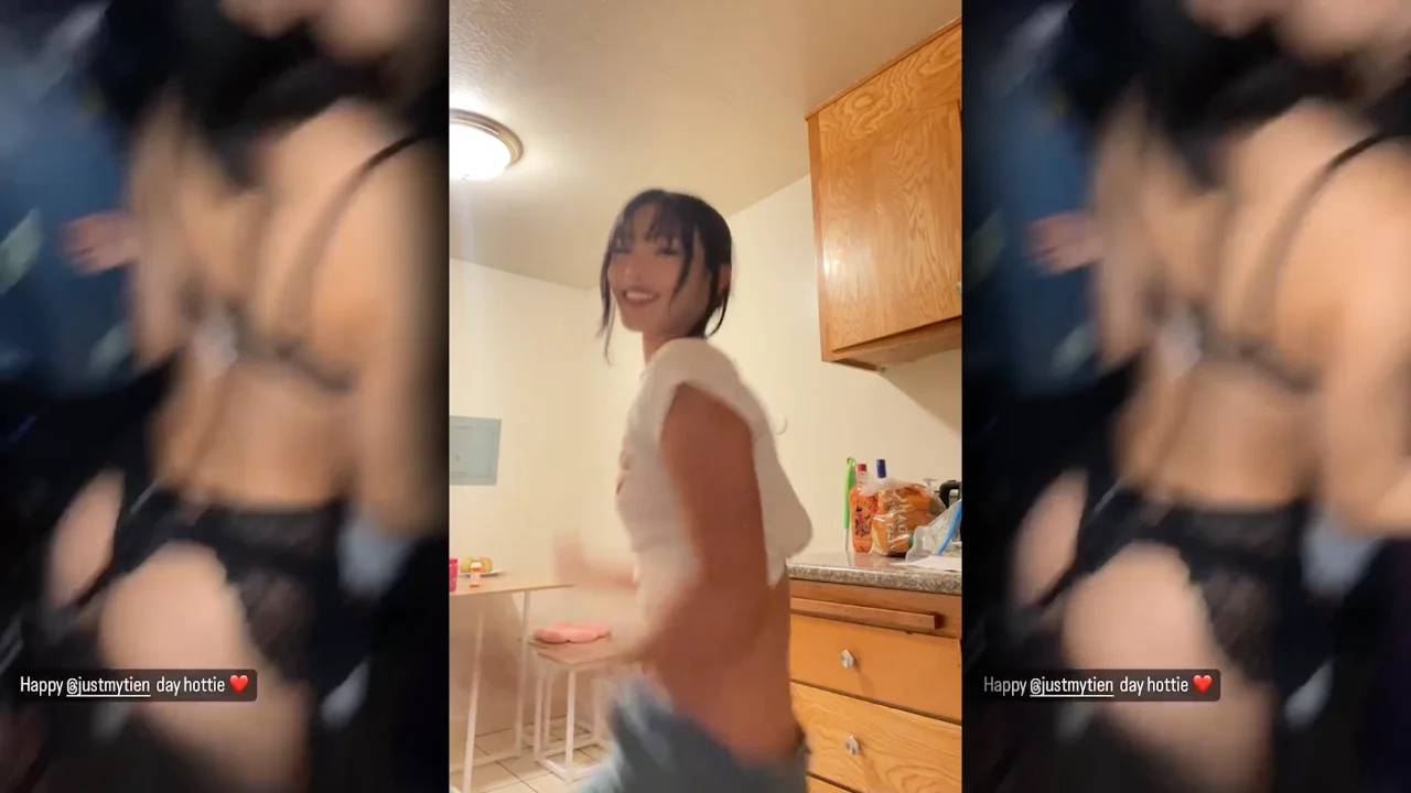 Thumbnail at 0:52
