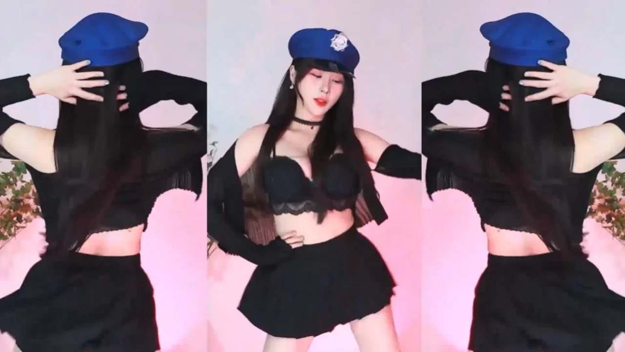 Thumbnail at 1:36