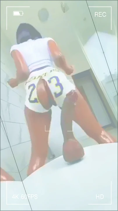 Thumbnail at 0:34