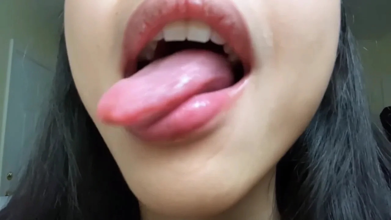 Thumbnail at 0:15