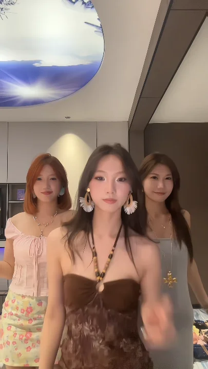 Thumbnail at 0:37