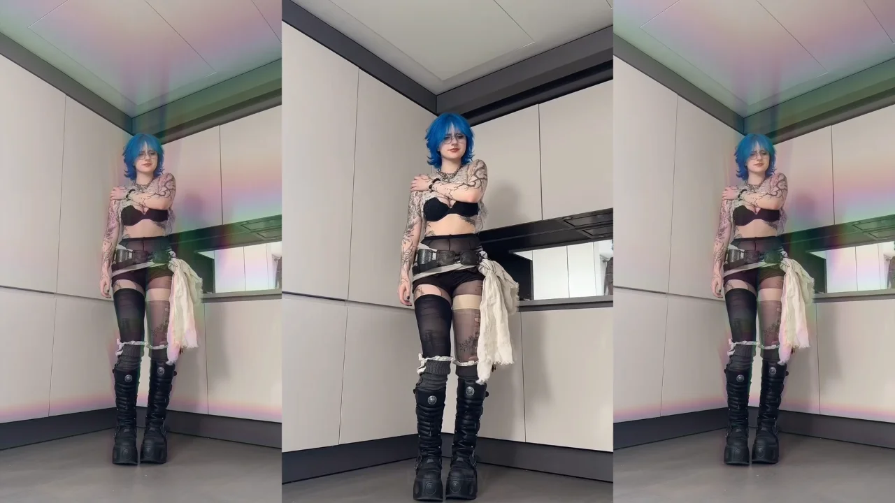 Thumbnail at 0:17