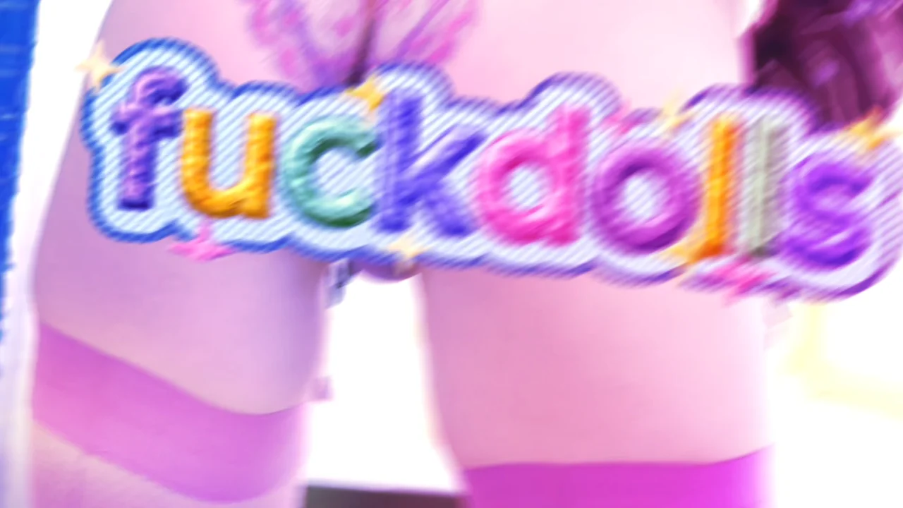 Thumbnail at 0:01