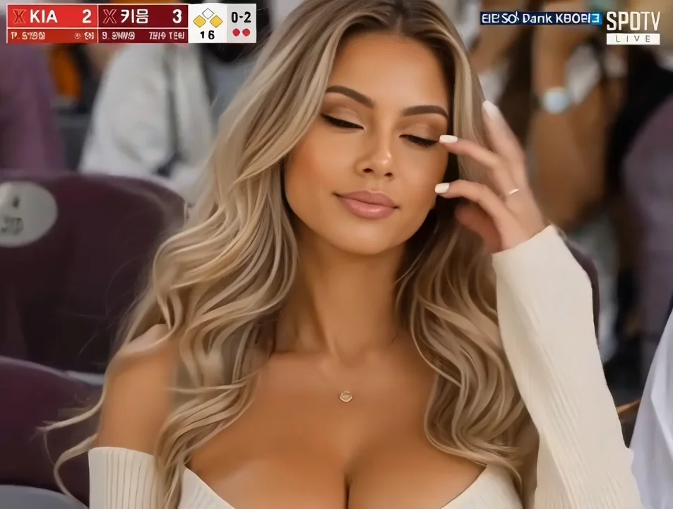Thumbnail at 0:03