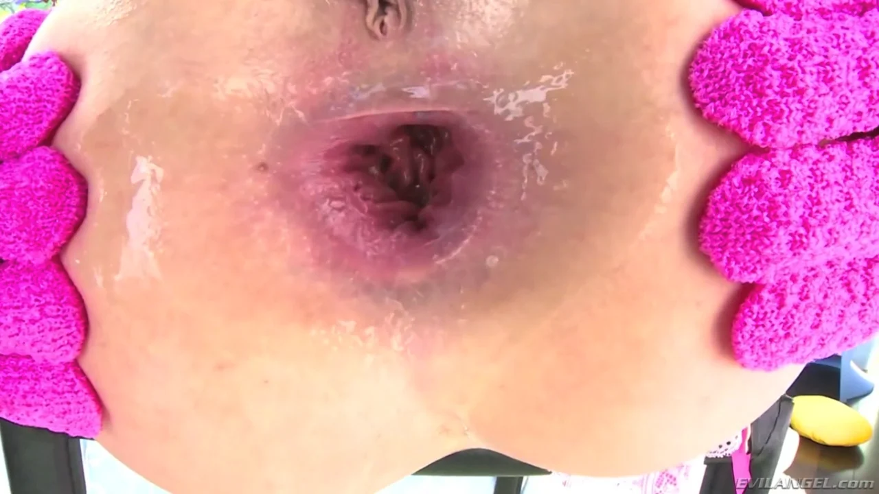Thumbnail at 3:00