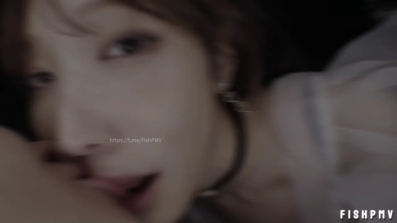 Thumbnail at 0:30
