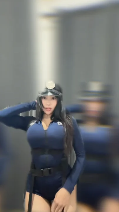 Thumbnail at 0:17