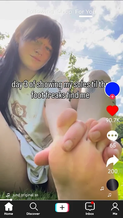 Thumbnail at 2:05