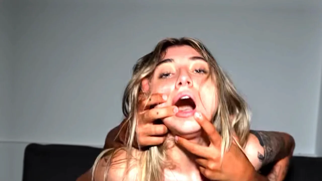 Thumbnail at 0:33