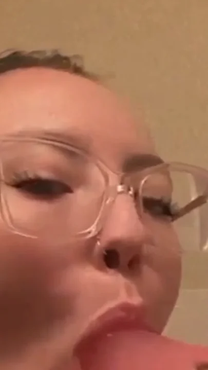 Thumbnail at 0:22