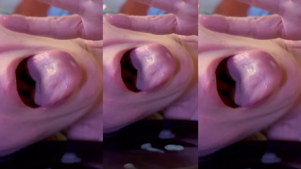 Thumbnail at 0:39