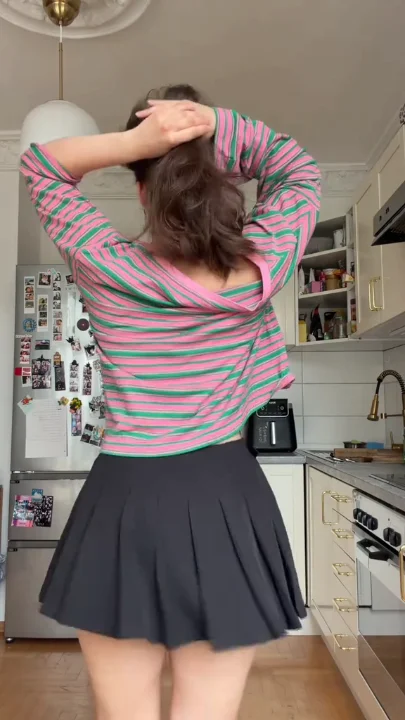 Thumbnail at 0:05