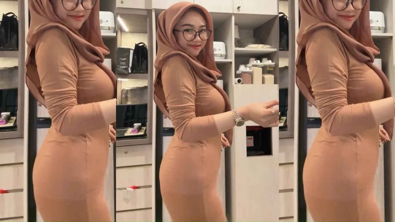 Thumbnail at 0:03