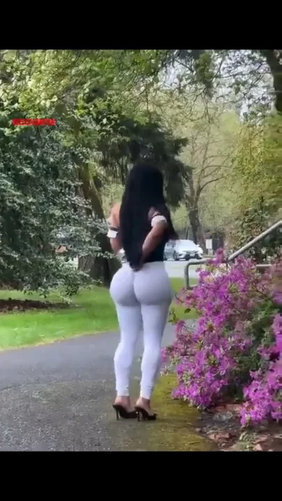 Thumbnail at 1:25