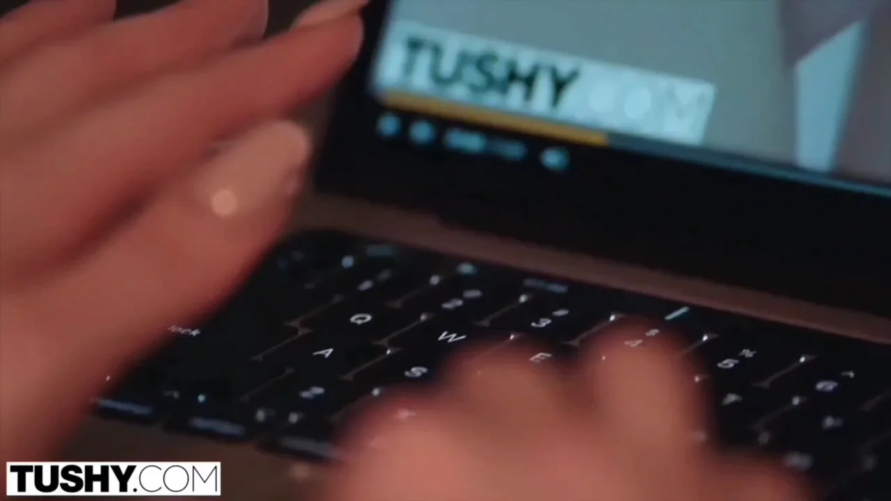 Thumbnail at 0:09