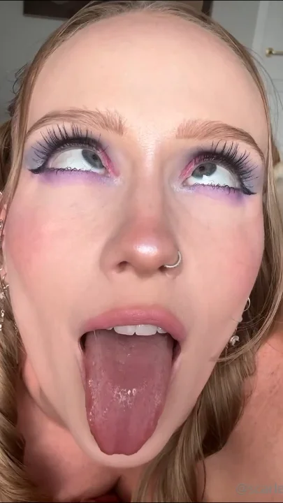 Thumbnail at 0:40