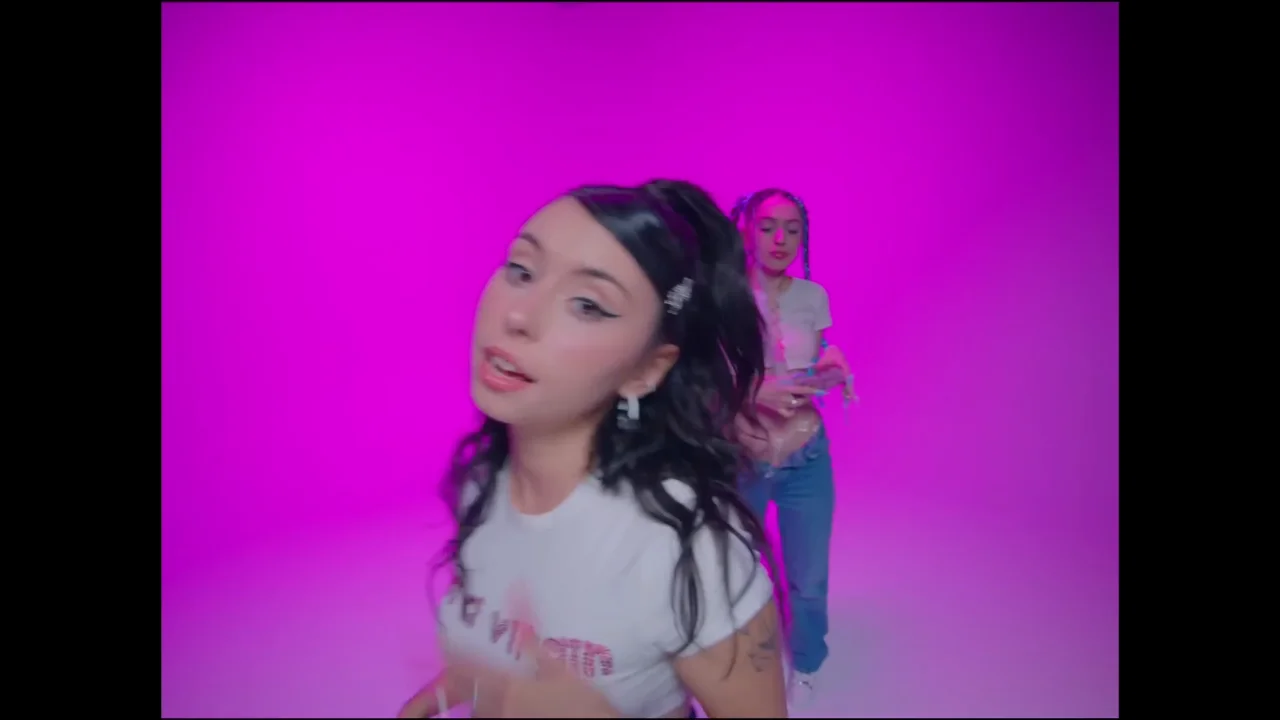 Thumbnail at 0:19