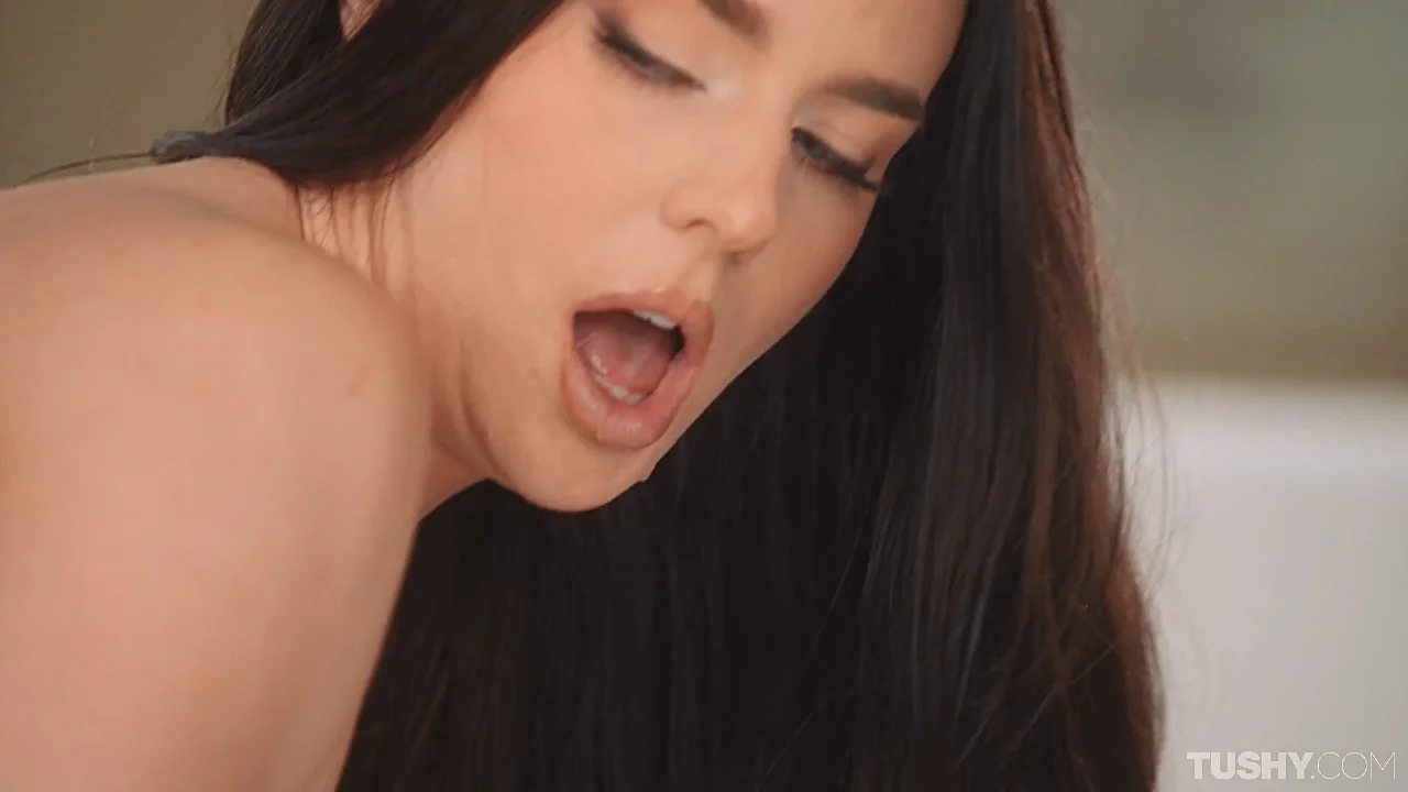 Thumbnail at 0:26