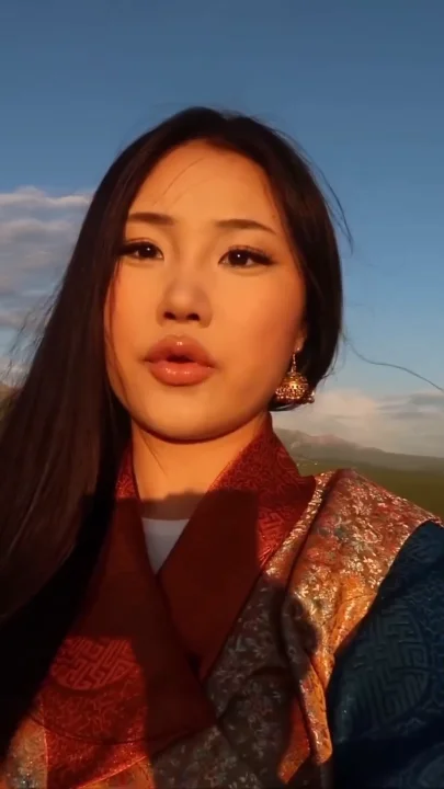 Thumbnail at 0:57