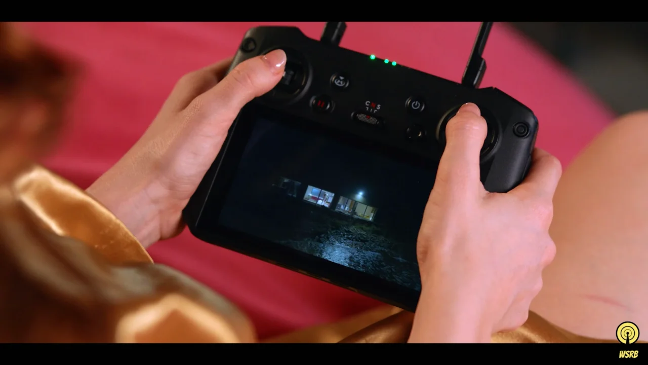 Thumbnail at 0:32