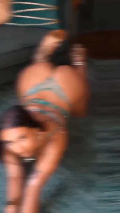 Thumbnail at 0:02
