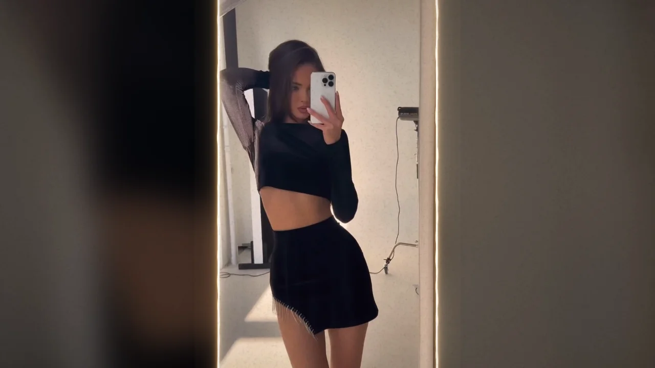 Thumbnail at 3:00