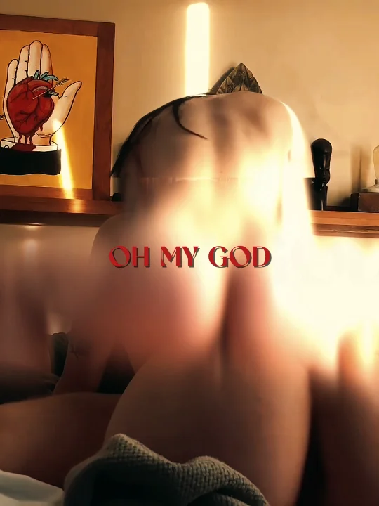 Thumbnail at 0:02