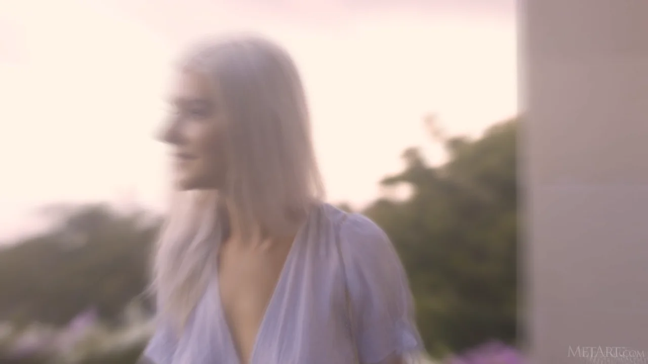 Thumbnail at 0:10