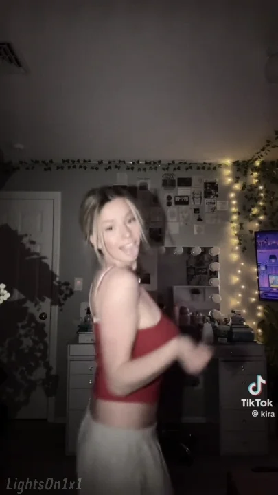 Thumbnail at 0:02