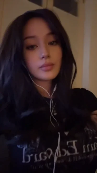 Thumbnail at 0:35